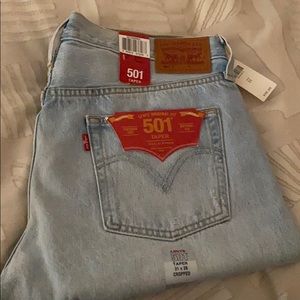 Levi’s 501 Taper jeans